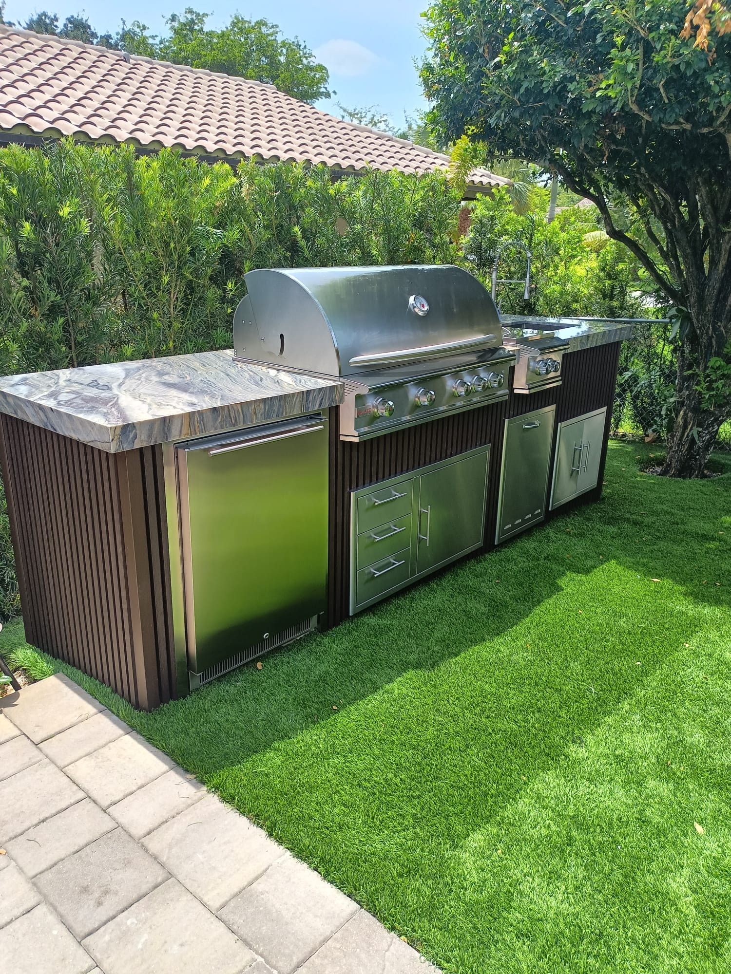 Custom outdoor kitchen